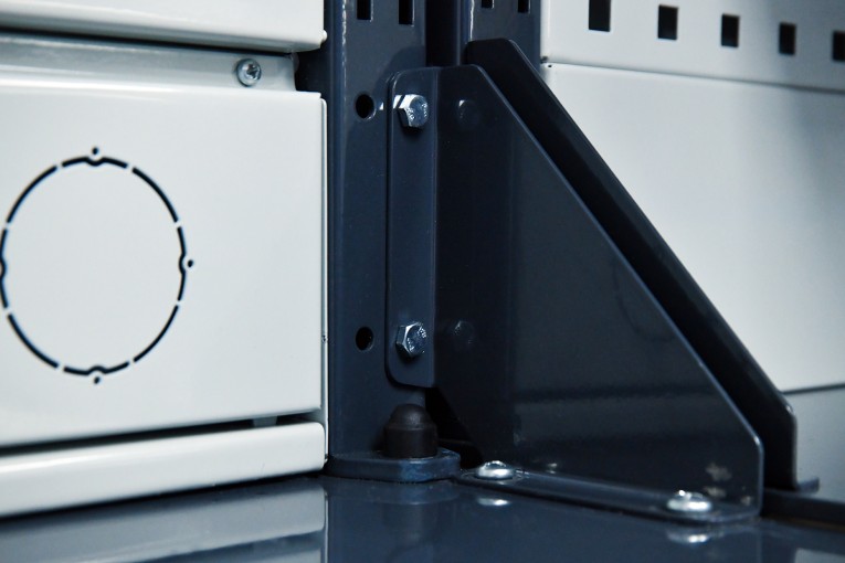 Верстак FBK 205.347-2 купить в Саратове