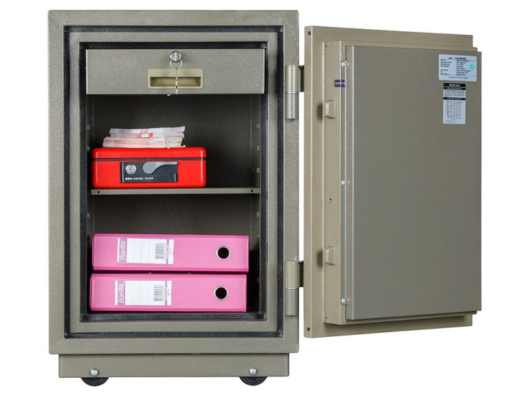 Огнестойкий сейф Valberg FRS-73.T-KL купить в Саратове