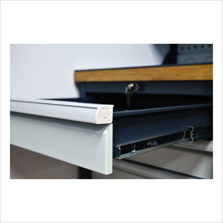 Верстак FBK 205.356-2FR купить в Саратове