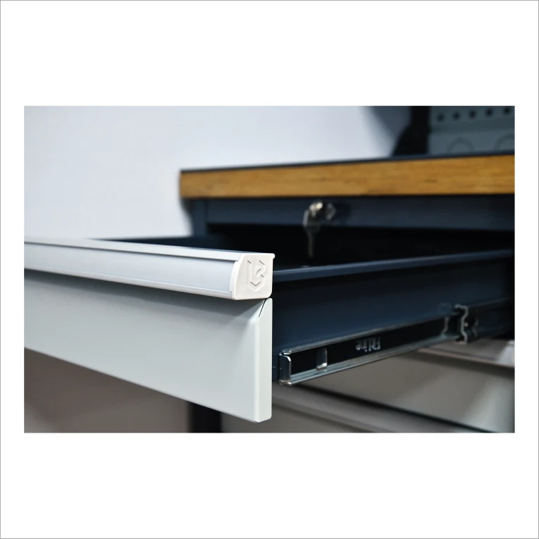 Верстак FBK 205.36.4-2F купить в Саратове