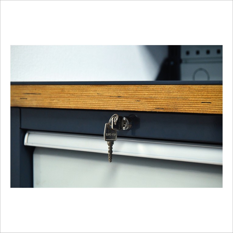 Верстак FBK 205.36.4-2FR купить в Саратове