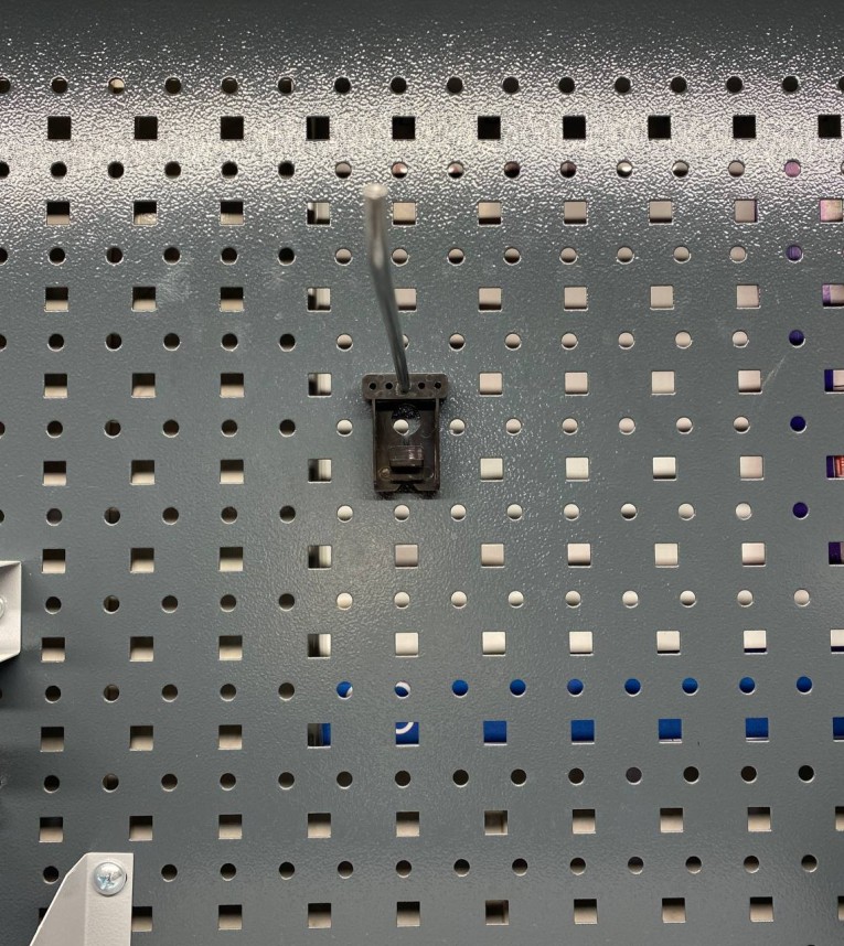 Крючок 200 мм купить в Саратове