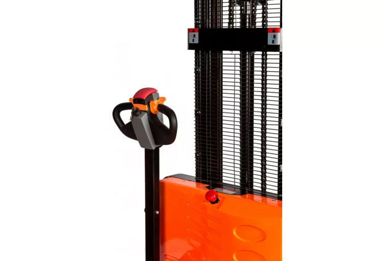 Штабелер электрический самоходный 1,5 т - 2,5 м Вилы: 1150 , Гелевая АКБ, CL1525JB SIBLINE купить в Саратове