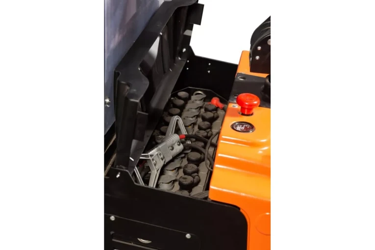 Штабелер электрический самоходный 1,6 т - 3 м Вилы: 1150 , АКБ Свинцово - кислотная, CL1630GA SIBLINE купить в Саратове