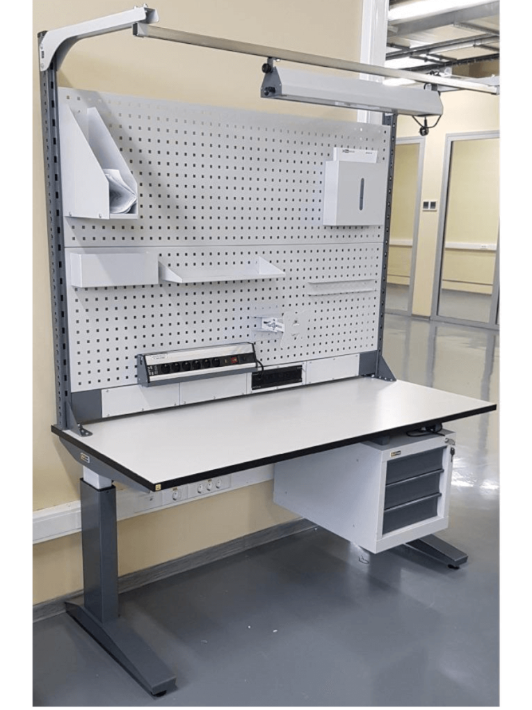 Стол монтажный ДиКом СР-100-01 Р ESD Пластик купить в Саратове Стол монтажный ДиКом СР-100-01 Р ESD Пластик купить в Саратове